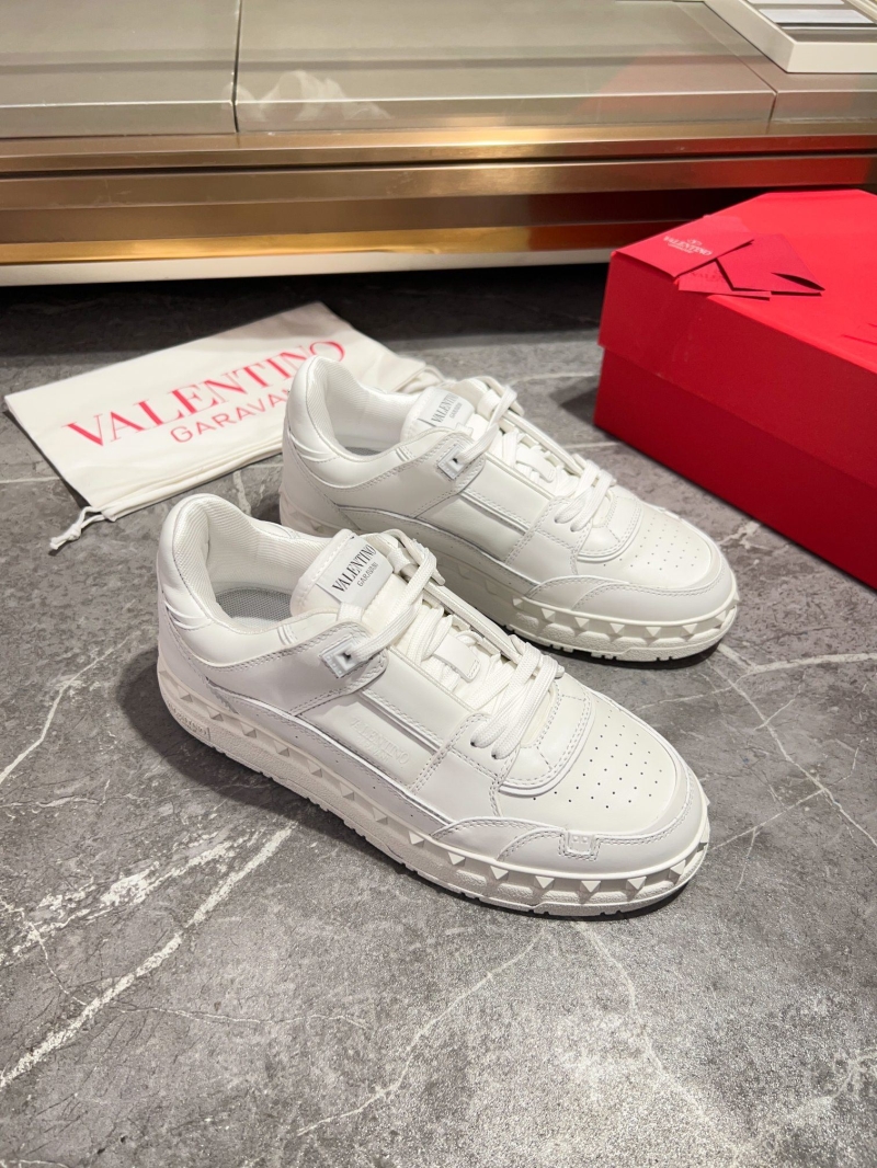 Valentino Sneakers